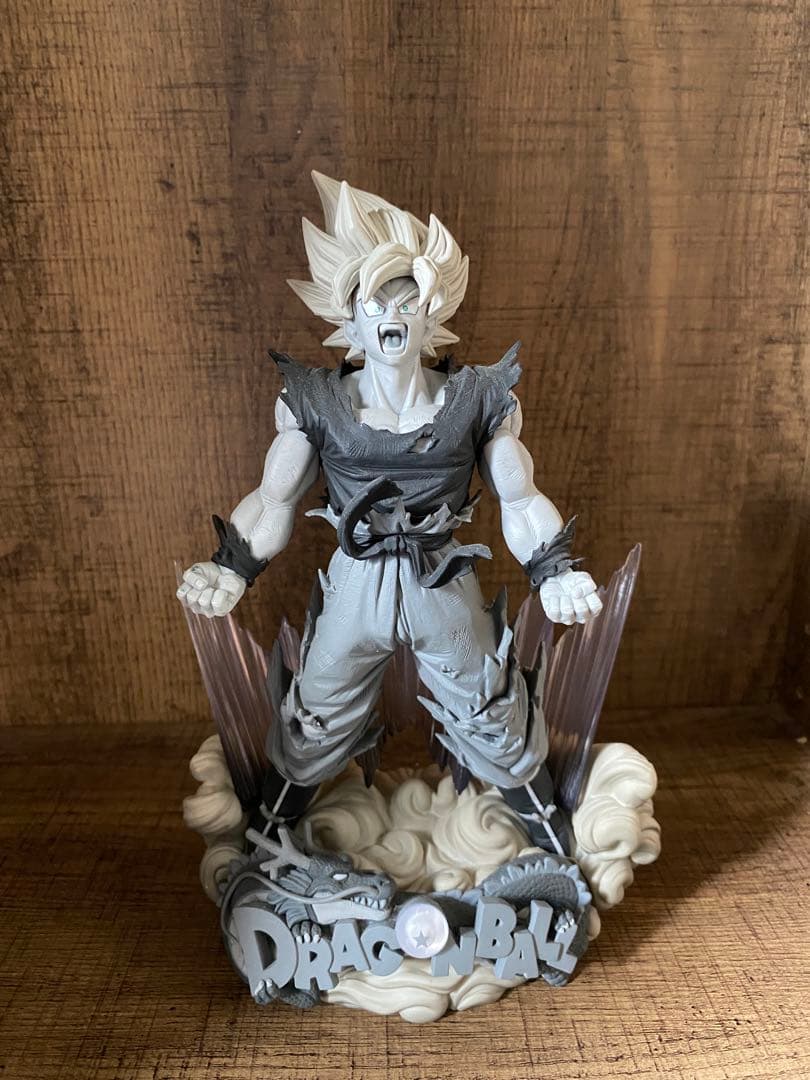 ドラゴンボール SMSD 04 D賞 白黒トーン彩色 超サイヤ人 孫悟空SMSP