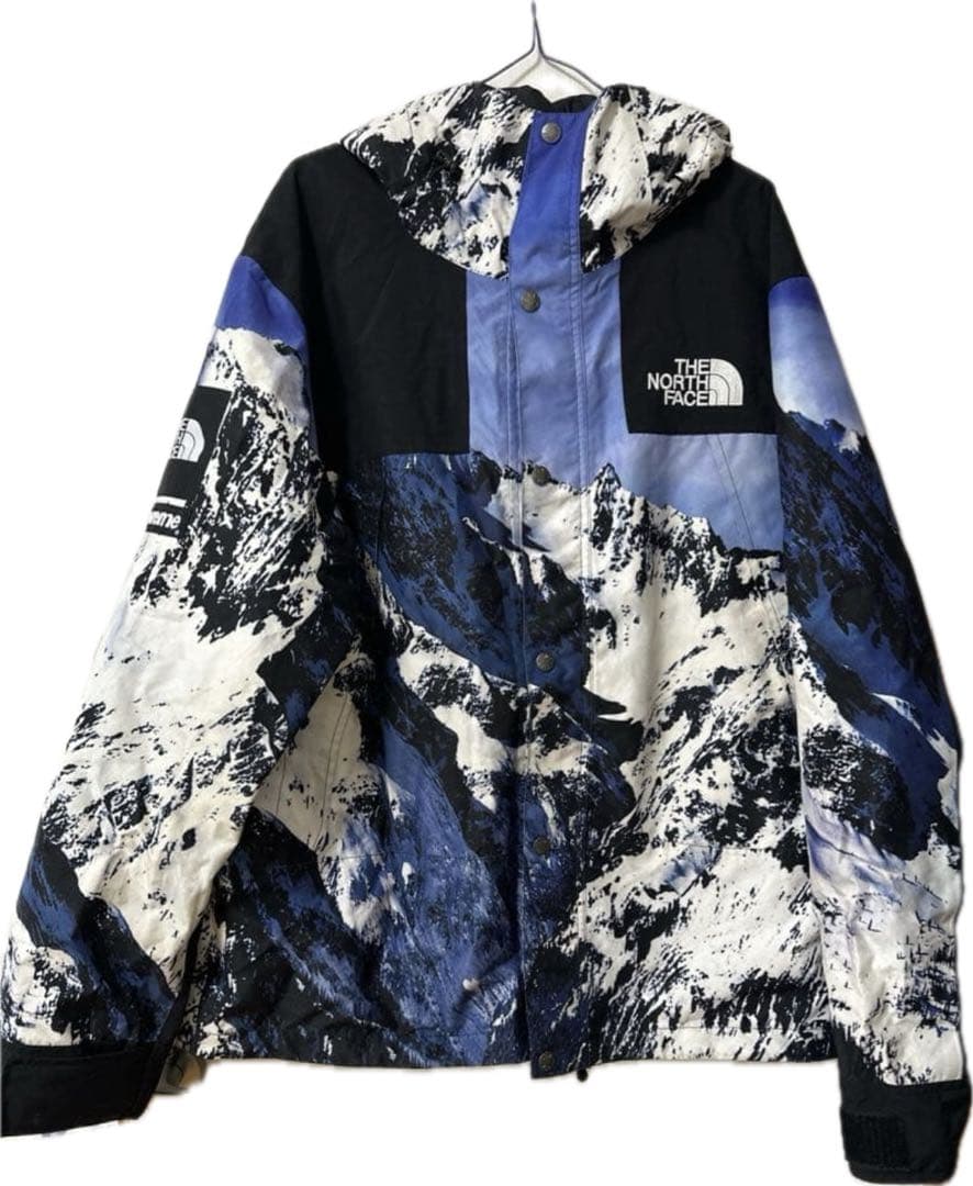 THE NORTH FACE ／Supreme