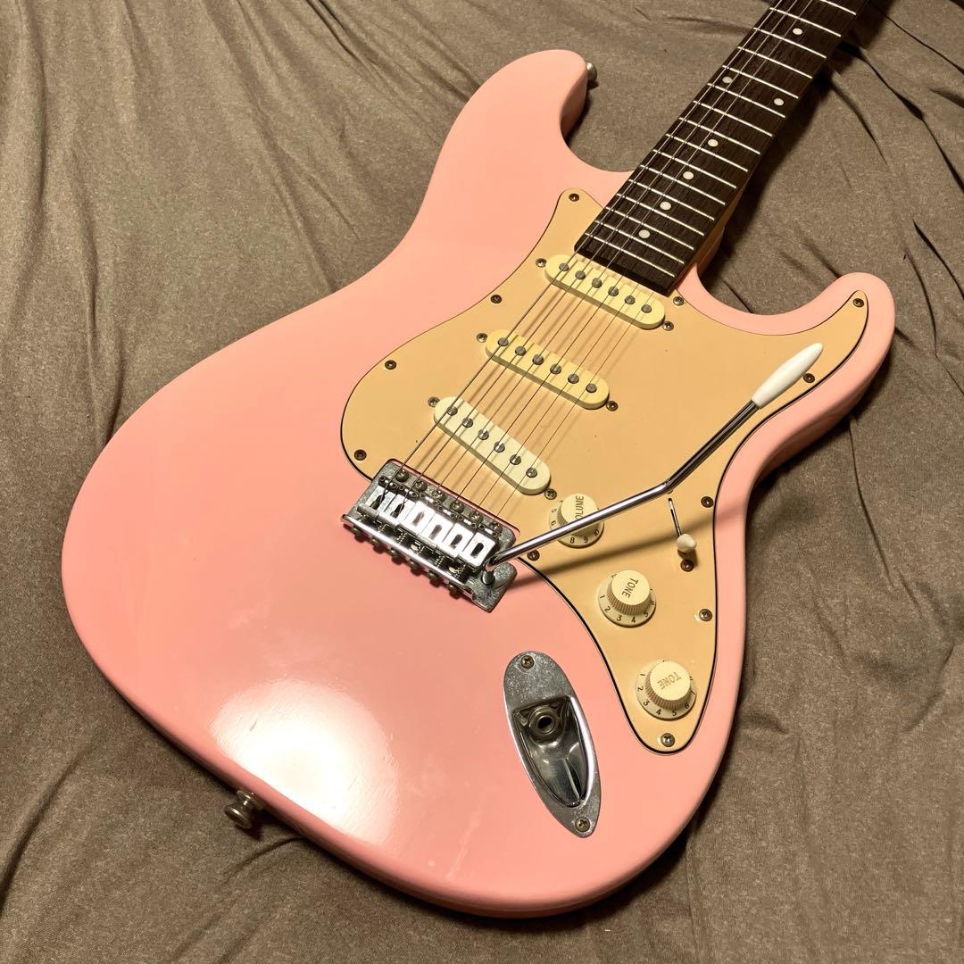 【GIG THE STANDARD】ストラトキャスタータイプエレキギター ピンク