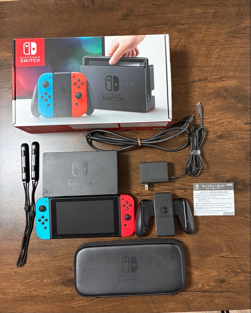 Nintendo Switch 赤/青 本体 + 付属品（おまけ付き）