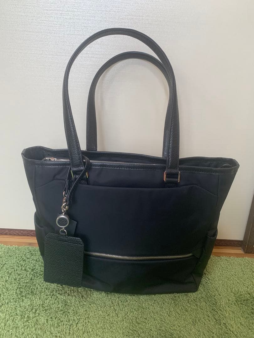 新品27500円IS/IT ピアーダA4サイズ トートバッグ　ビジネスバッグ magnet_169279622300.jpg