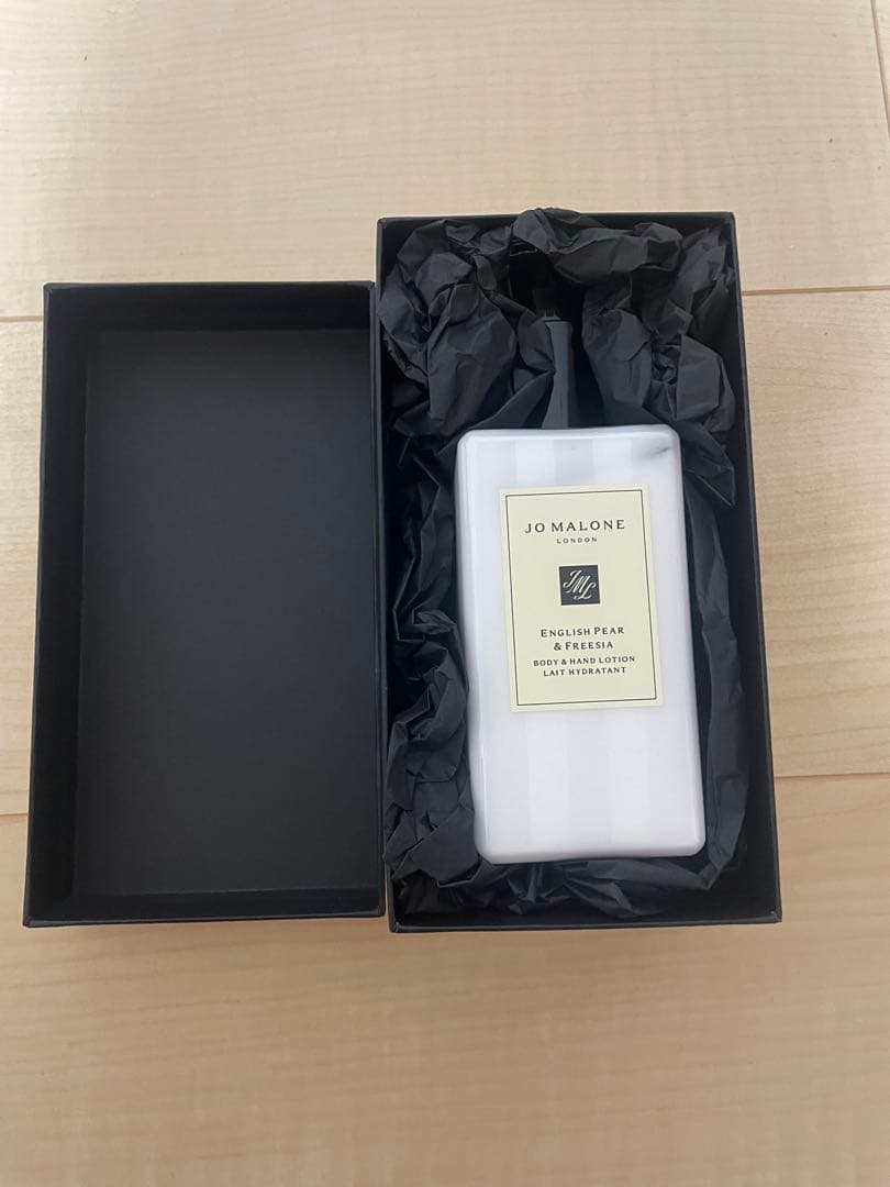 新品未開封English Pear & Freesia ボディローション