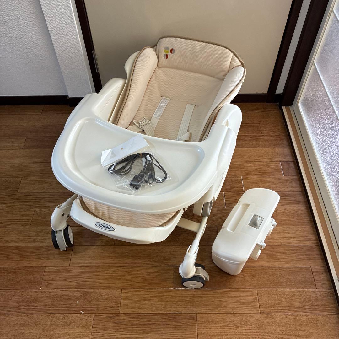 コンビ ネムリラ ルシエス AT CEA 電動 ハイローチェア オート - メルカリ