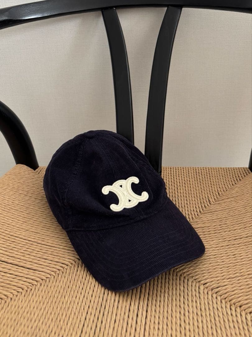 セリーヌ　帽子