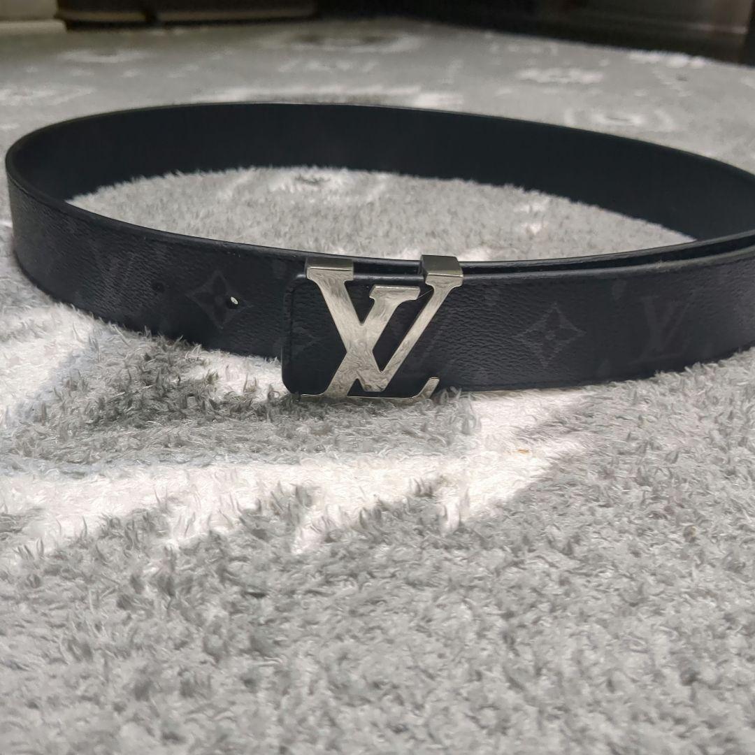 Louis Vuitton ブラックレザーベルト M9213 95cm