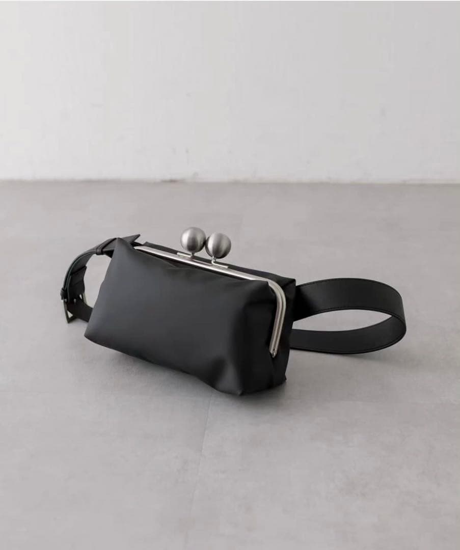 【kawa-kawa×ear】撥水がま口ショルダーバッグ kawa-kawa ear別注・撥水がま口ショルダーバッグ販売スタート【なか