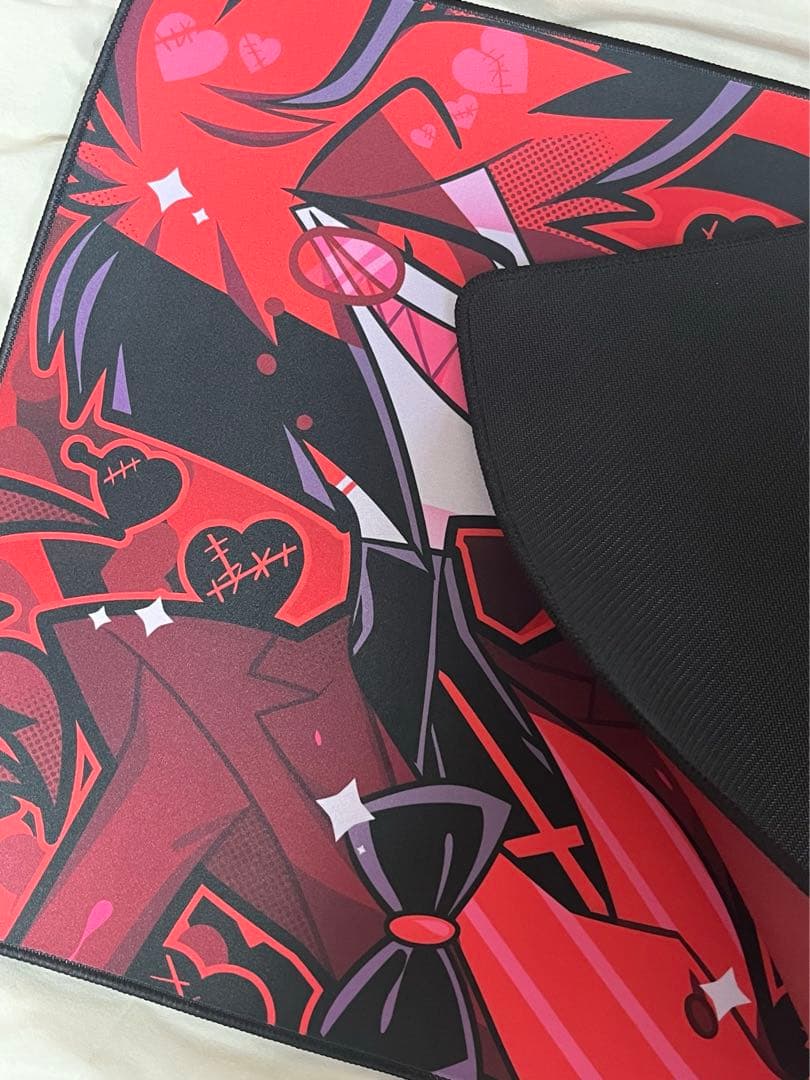 hazbin hotelアラスターAlastor公式グッズ プレイマット - メルカリ