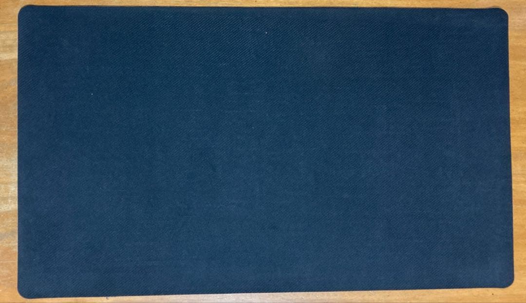 遊戯王 公式 召命の神弓-アポロウーサ プレイマット 月女神の鏃