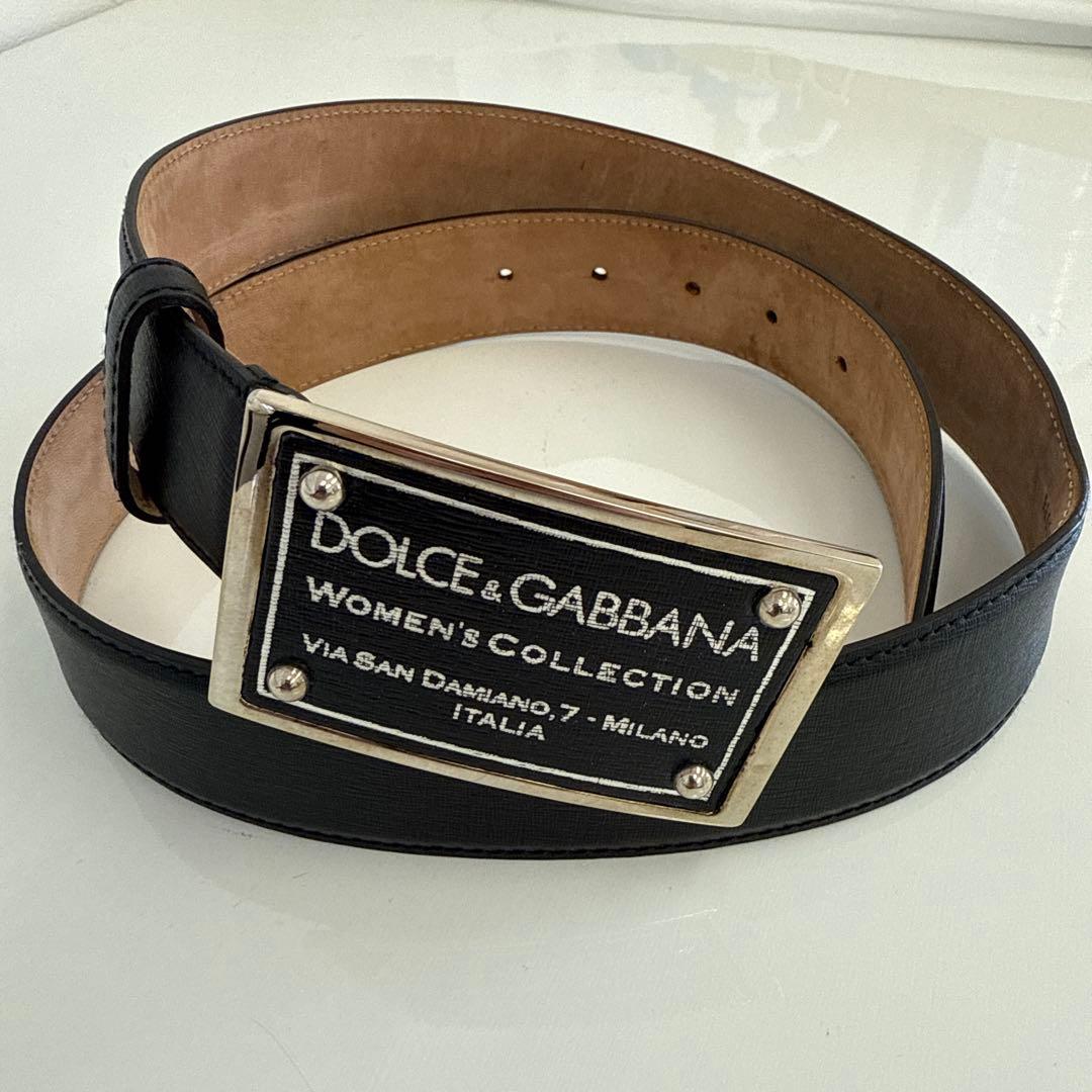 DOLCE & GABBANA ブラックレザーベルト