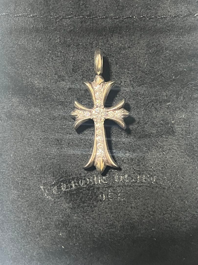 クロムハーツ プラチナ タイニー ファットクロス with クロムハーツ