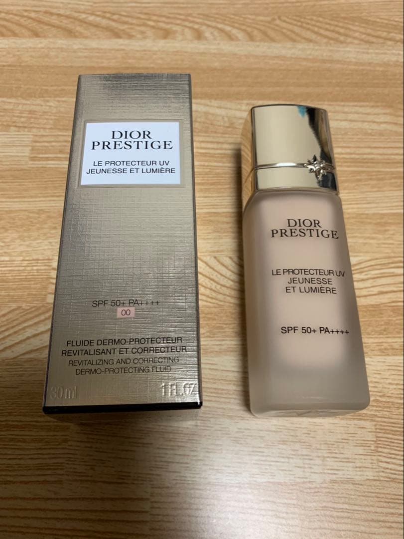 Dior プレステージ ホワイト ル プロテクター UV ルミエールBB00
