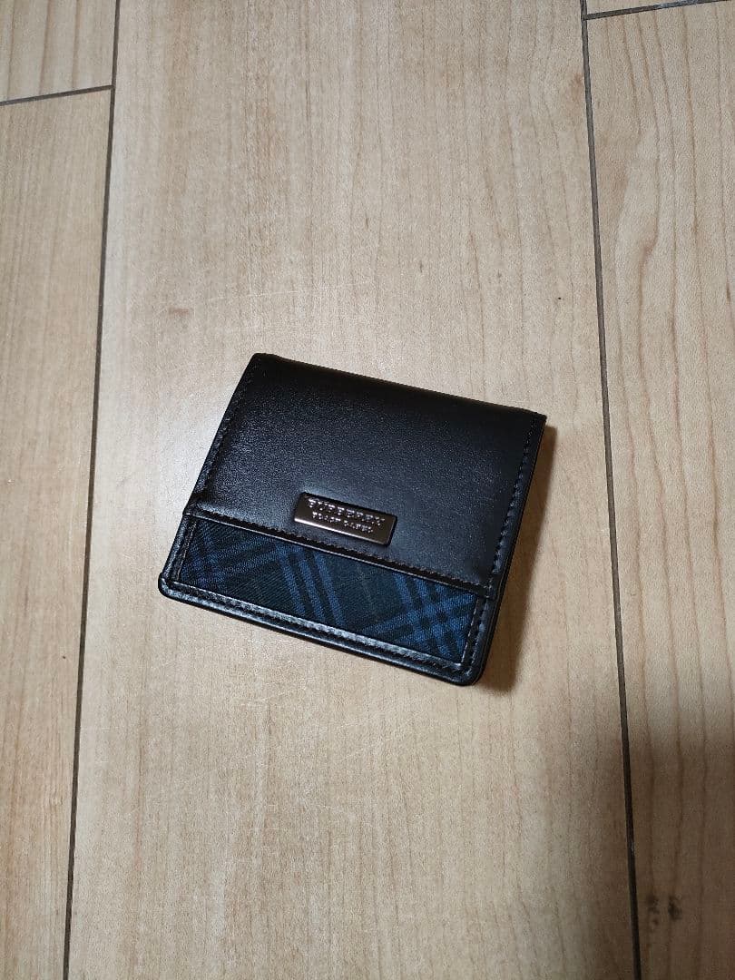 【新品未使用】バーバリーケース