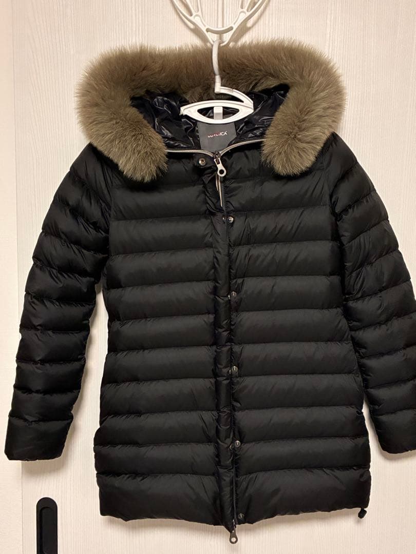 デュベティカ　ロングコート　ロングダウン　黒色　フォックスファー　ベルト付 デュベティカ ダウンコート/ダウンジャケット アウター レディース