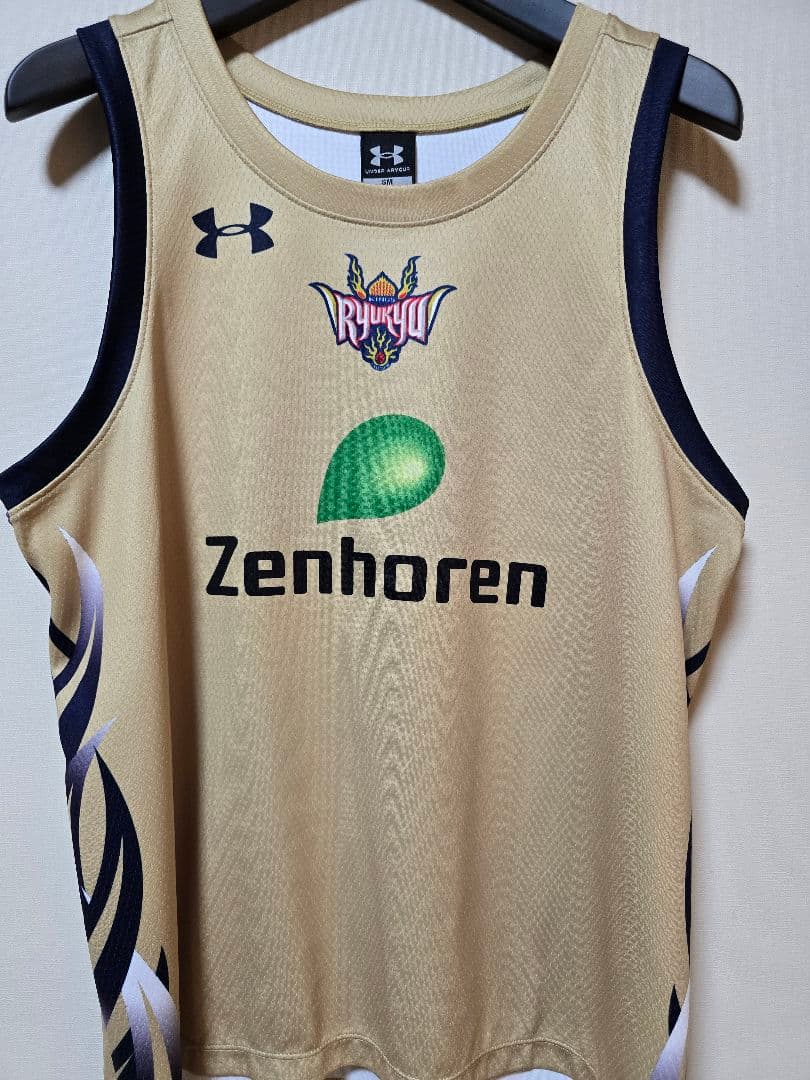 琉球ゴールデンキングス レプリカユニフォーム ゴールド - メルカリ