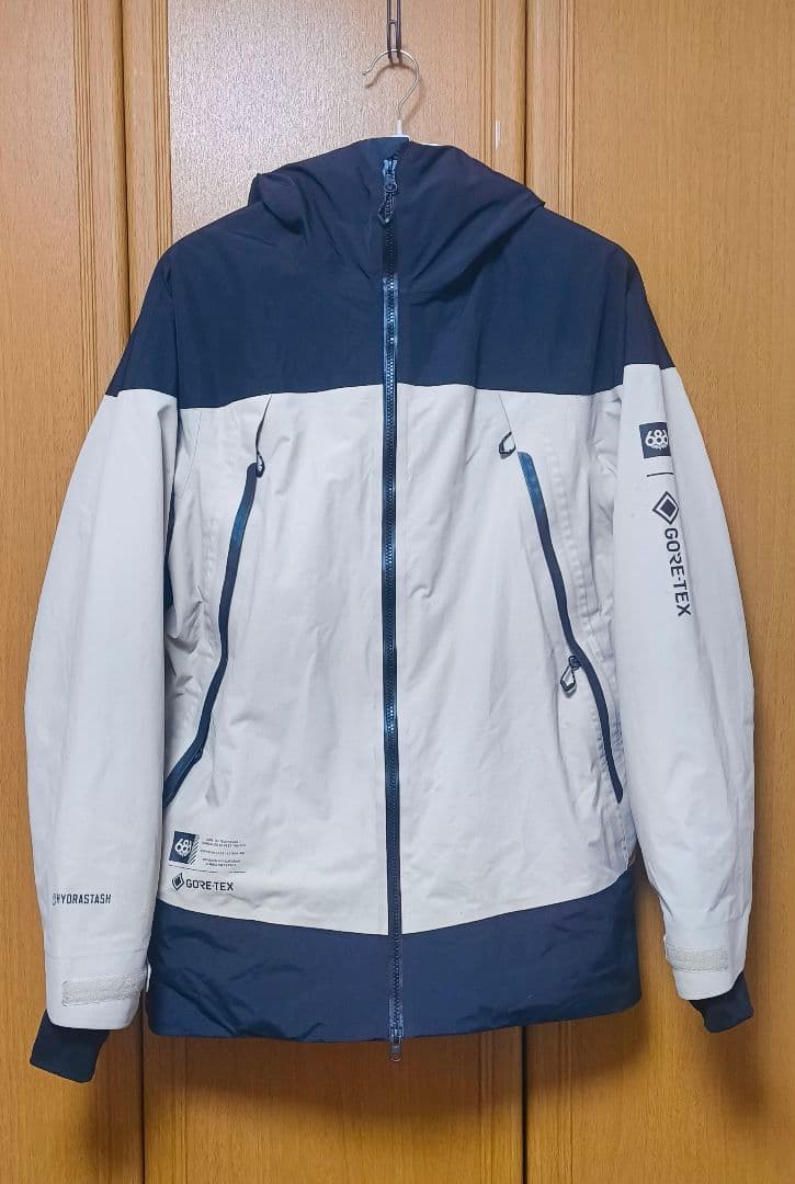 スノーボード 686 GORE-TEX hydrastash sync jacket