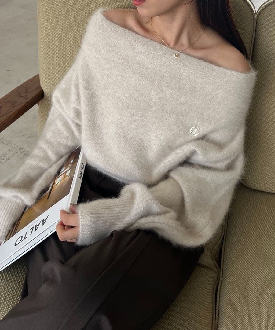 カプリシュレマージュ 今期 FOXカシミアドルマンニット エクリュ