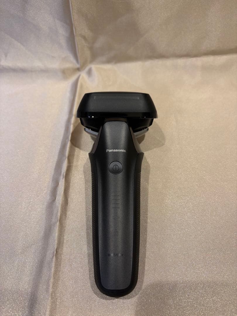 Panasonic　ラムダッシュ６枚刃　ES-LS5A-K電気シェーバー