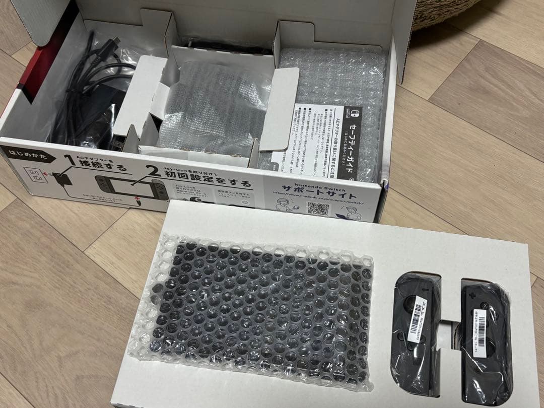 【完品】Nintendo Switch ニンテンドー スイッチ　本体セット Nintendo Switch 新品 任天堂 マリオレッド×ブルー セット HAD-S-RAAAF