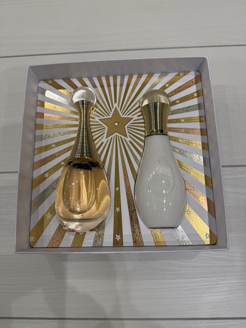 ディオール ジャドール オードゥ パルファン コフレ 2025ホリデー