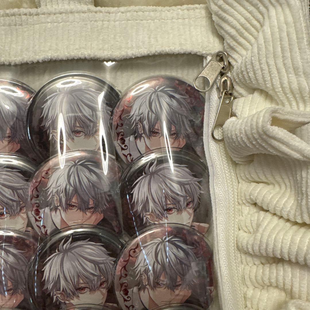 葛葉 缶バッジ ChroNoiR 6周年 痛バッグ - メルカリ