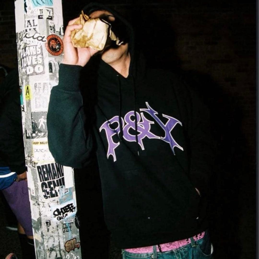 punkandyo パーカー