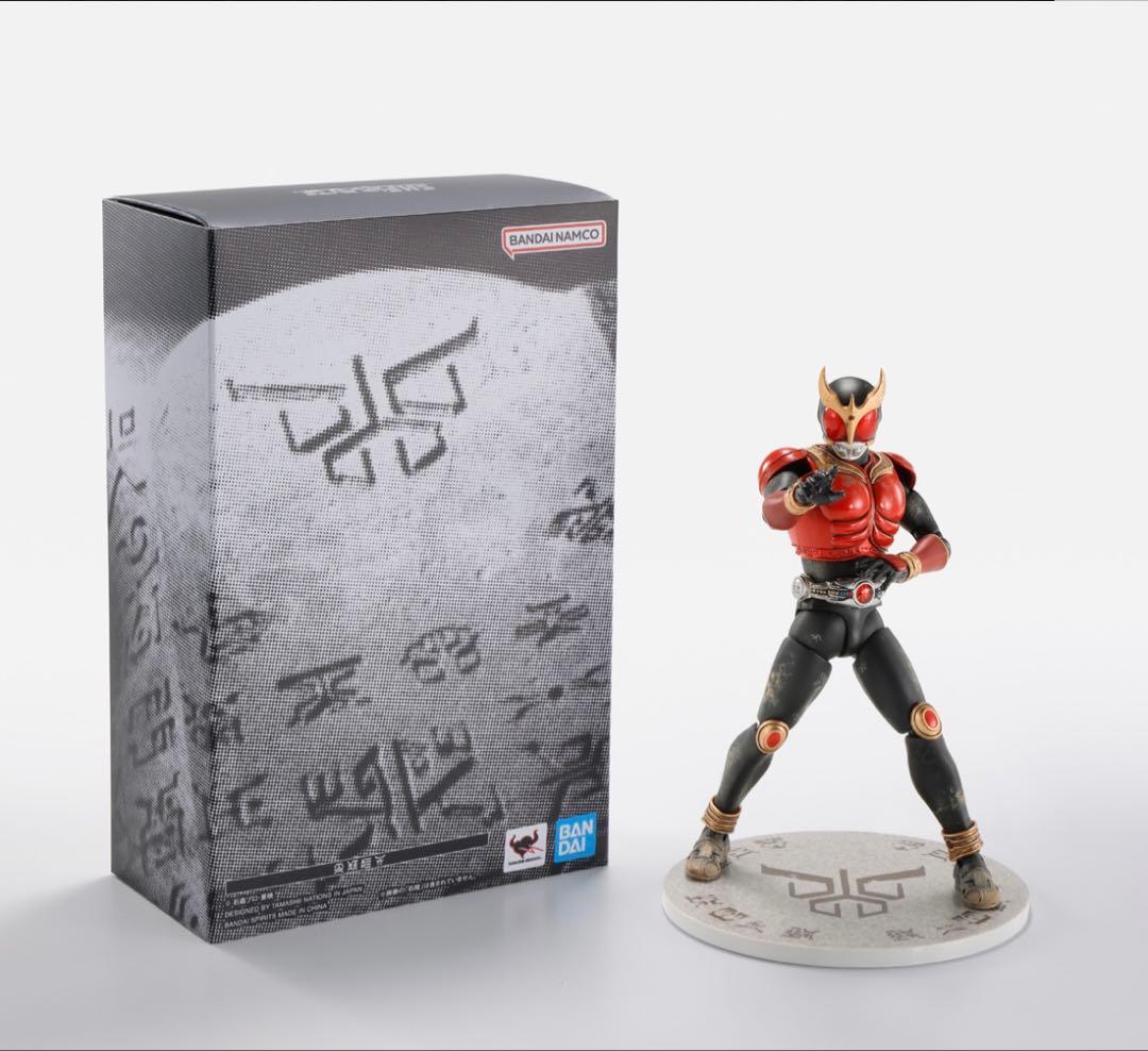 真骨彫　超古代戦士 クウガ Amazon.co.jp: 超クウガ展 限定 S H.Figuarts 真骨彫製法 超古代戦士