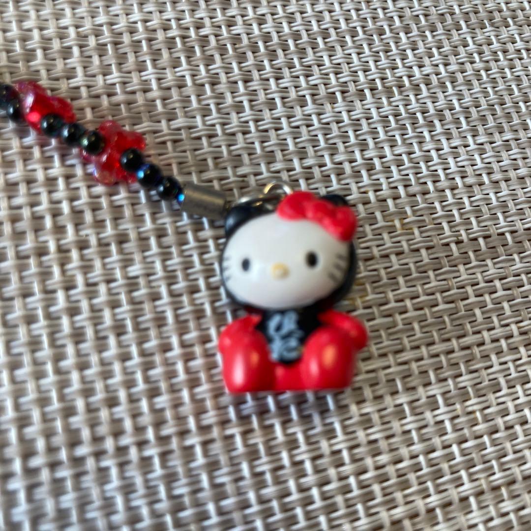 平成レトロ ご当地キティちゃん 岐阜県 さるぼぼ ストラップ - メルカリ