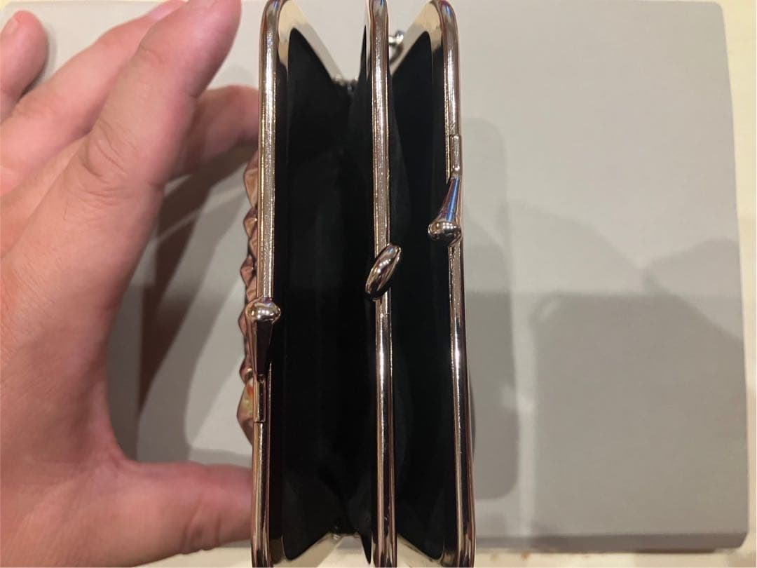 美品！！ CALEE がま口 財布 黒 キーホルダー付 即購入OK - メルカリ