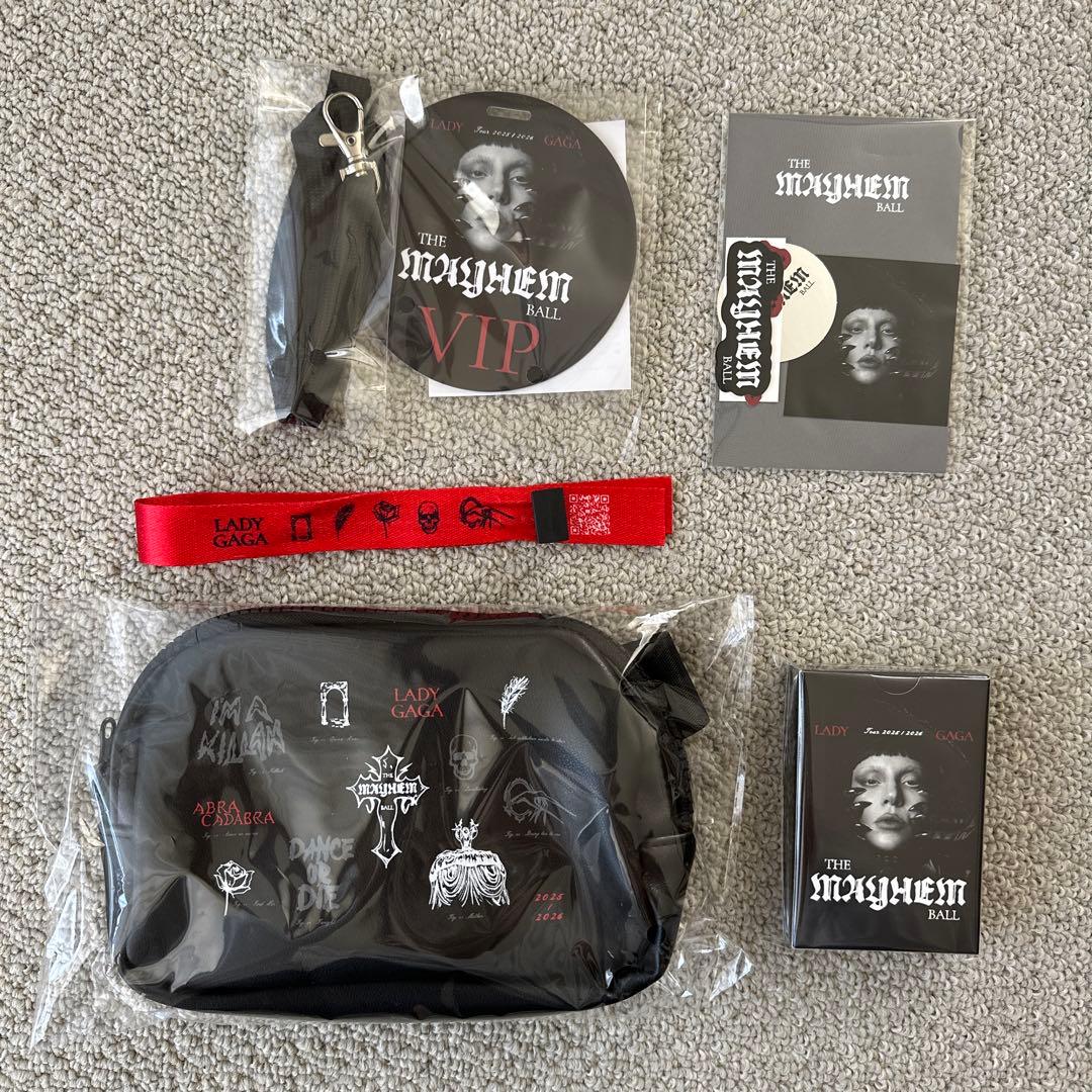 Lady Gaga The Mayhem Ball VIP Kit - メルカリ
