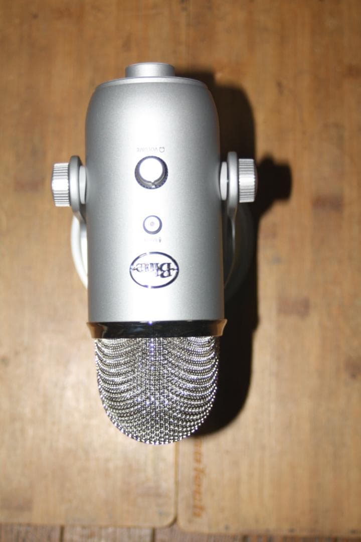 Blue USB コンデンサーマイク　A00132 50V 並品 ロジクール Blue Microphones Yeti 高品質USBコンデンサーマイク