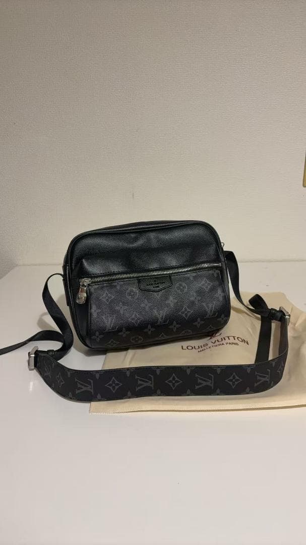 M30233 アウトドア・メッセンジャー モノグラム タイガレザー