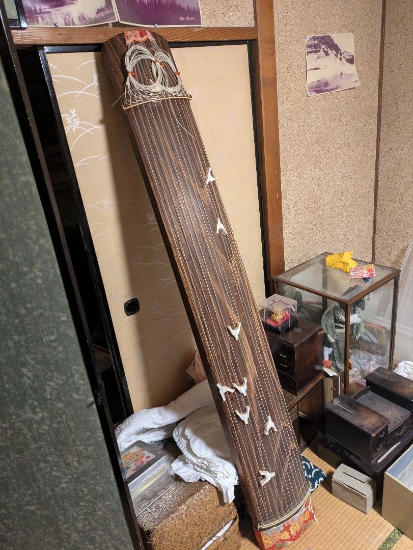 和琴 箏 13弦 和楽器 弦楽器 台座・専用ケース付き