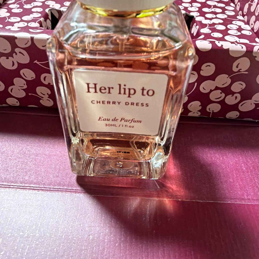 herlipto♡CHERRY DRESS - メルカリ