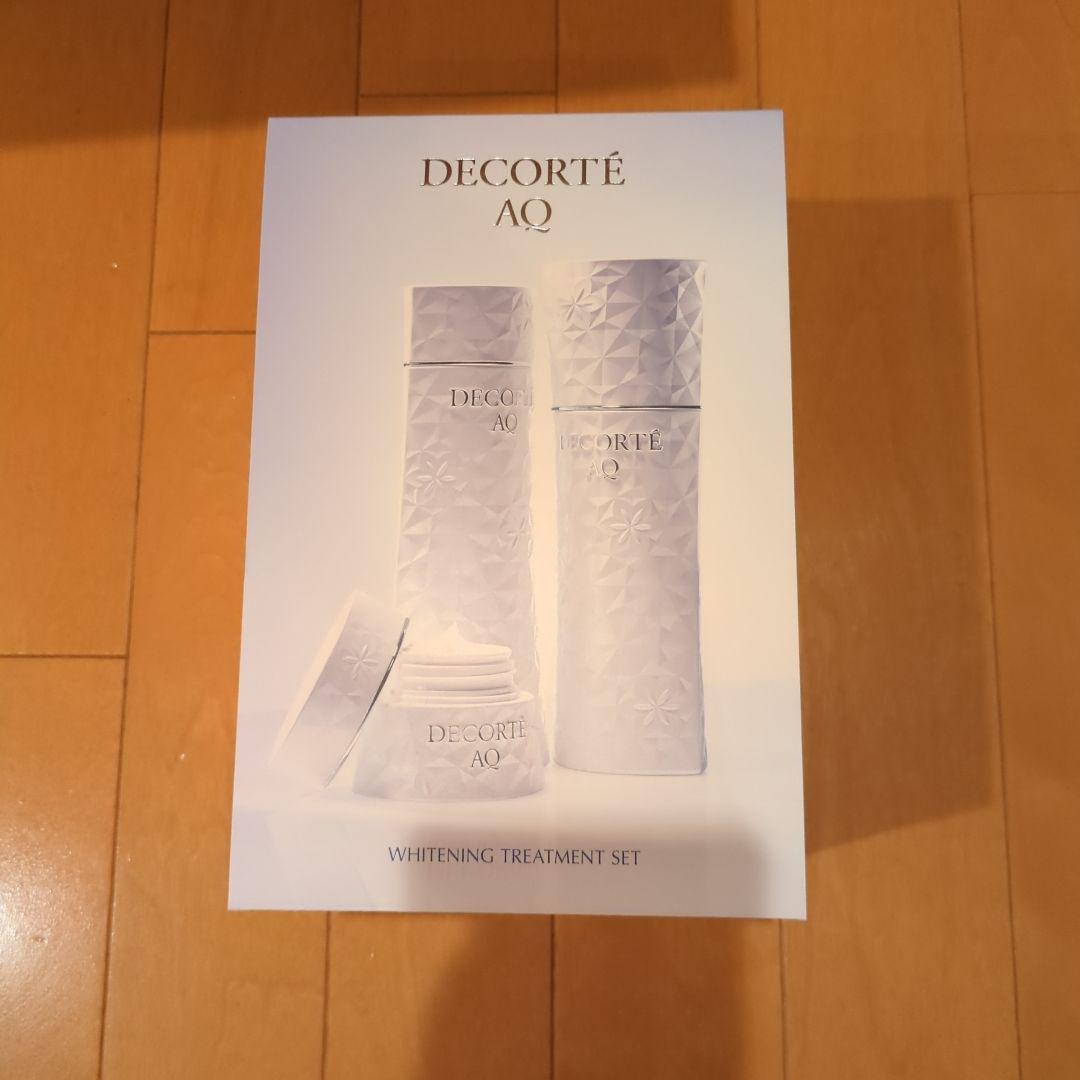 DECORTÉ AQ WHITENING TREATMENT SET
