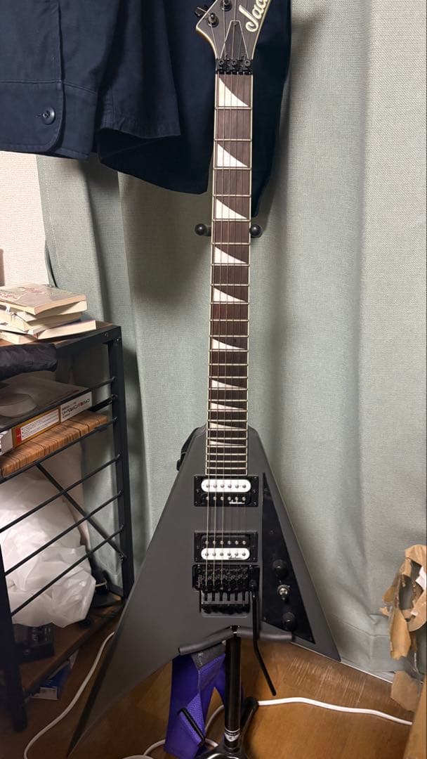 Jackson ランディV エレキギター】Jackson Xシリーズより、コストパフォーマンスに優れた