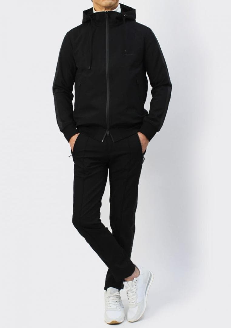 新品 定価5.7万 ジャブスアルキヴィオ pucci tech パーカー 48 - メルカリ