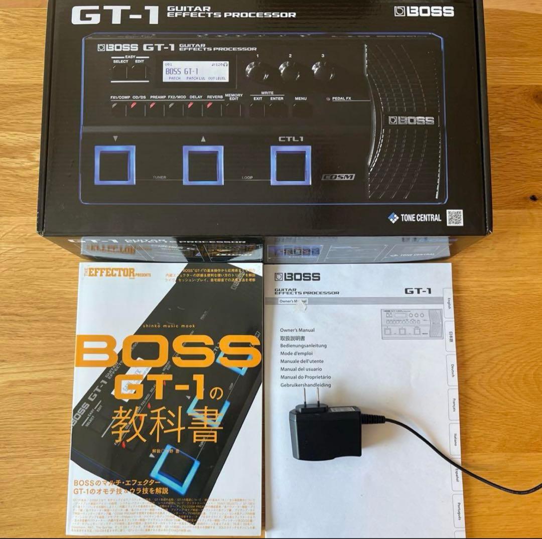 【son】BOSS GT-1 マルチエフェクター　アダプター、教科書付き