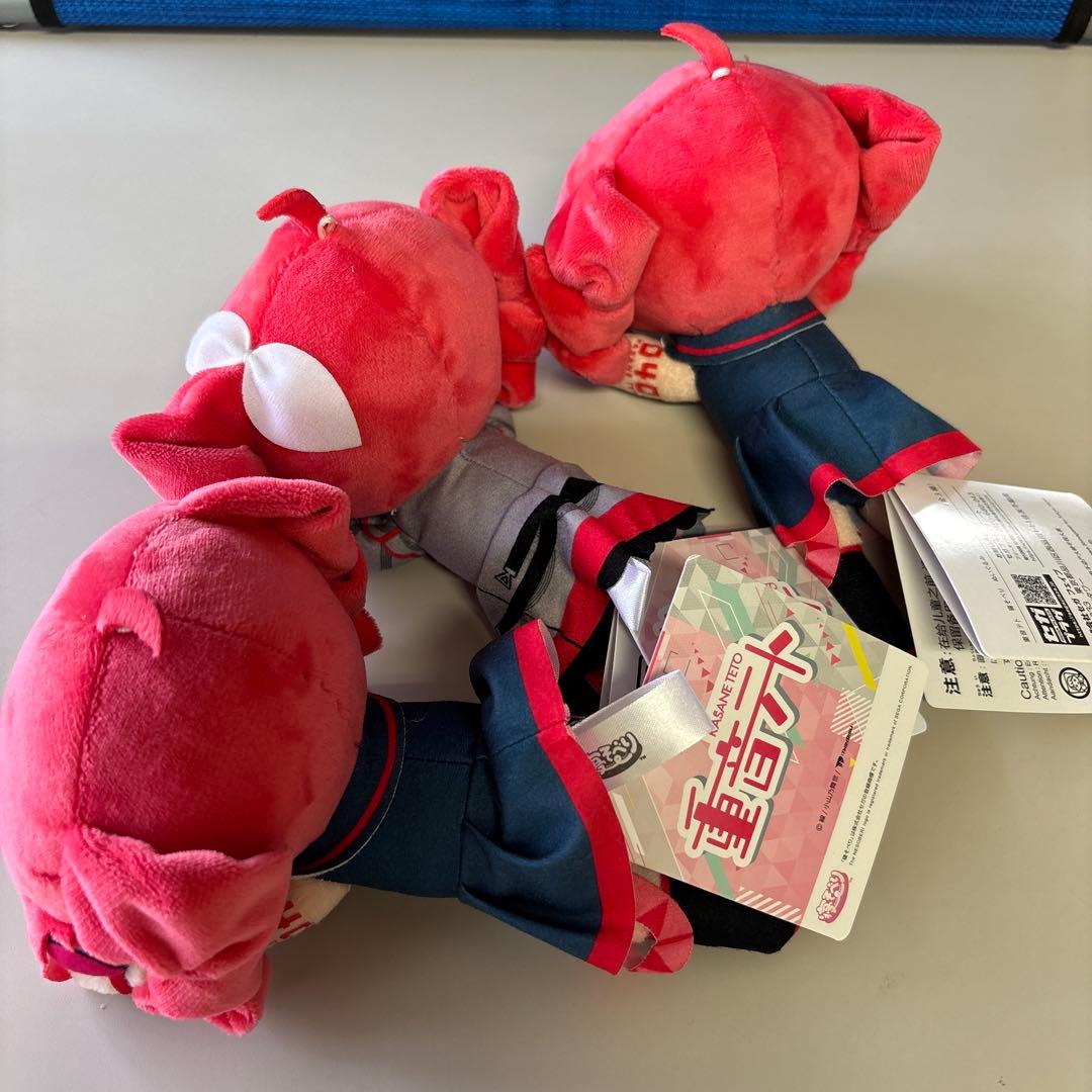 重音テト 寝そべりぬいぐるみ 全3種セット - メルカリ