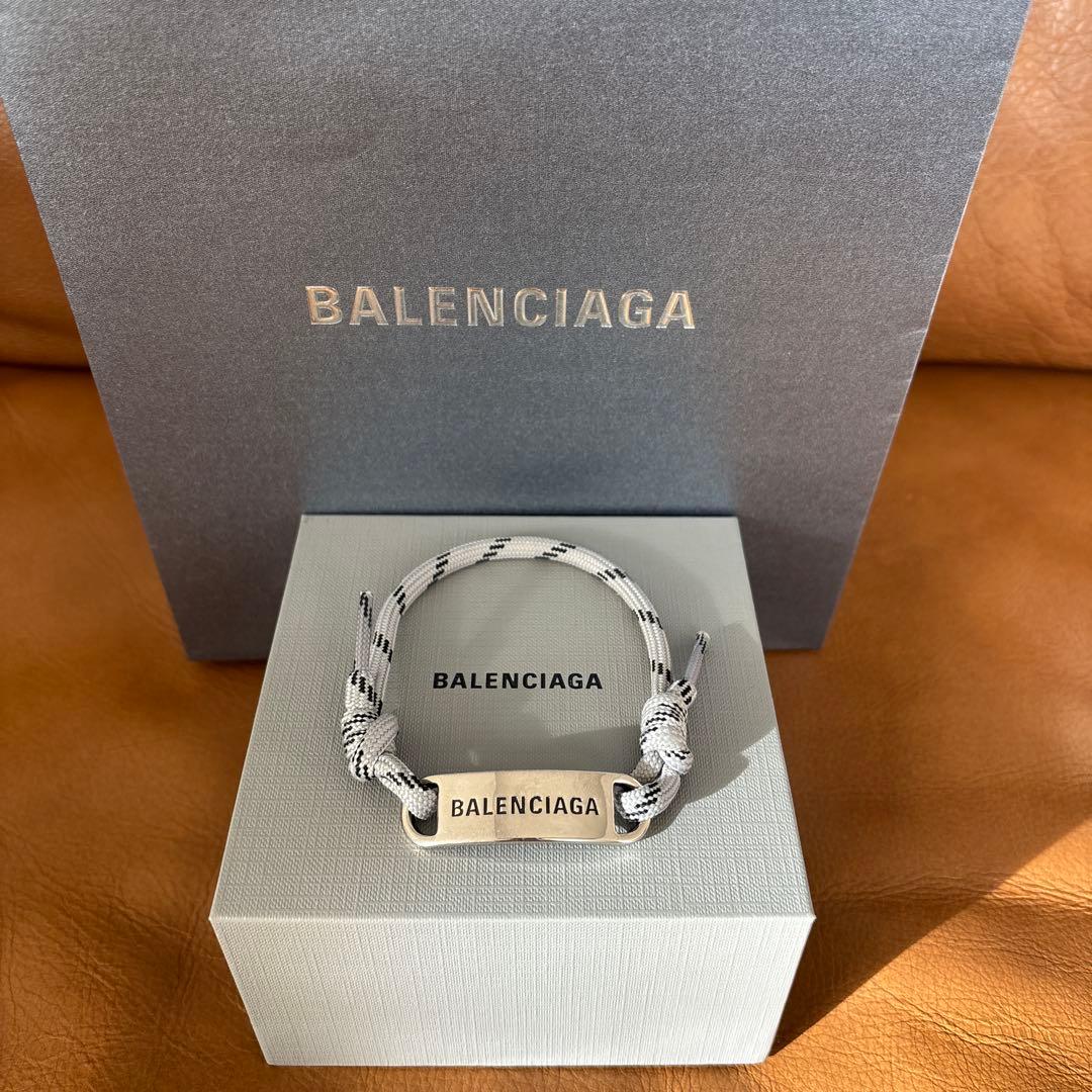 BALENCIAGA ブレスレット/GRY/メンズ/656418 tvx4s