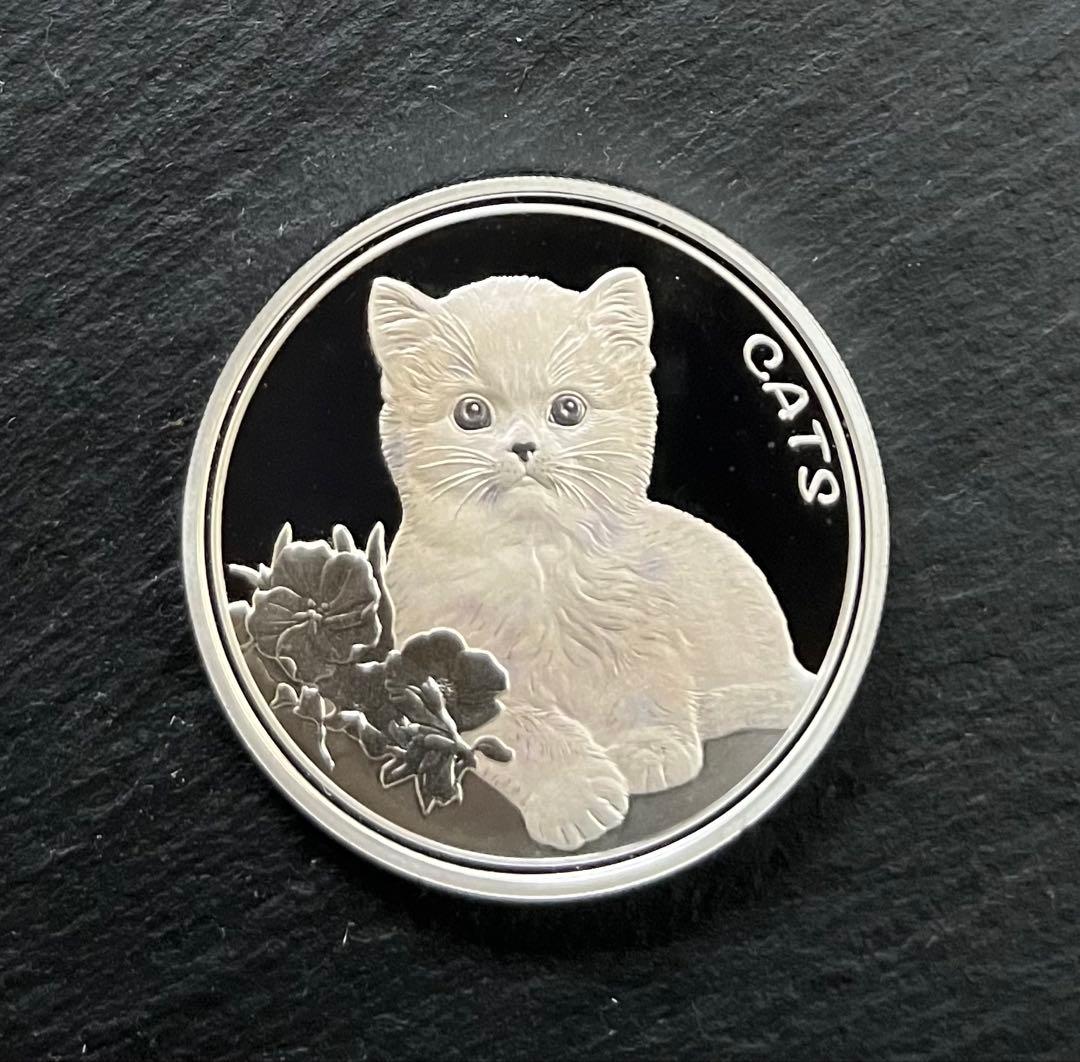 【新品•未使用】フィジー 2022年 『愛らしい猫』1オンス銀貨 ケース入り