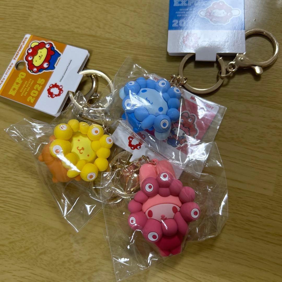 限定　サンリオ　万博コラボ　立体キーホルダー　ミャクミャク　推しカラー