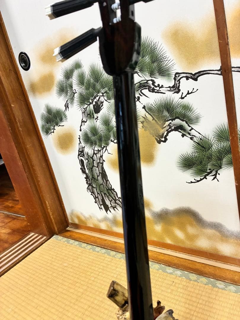 沖縄三線！黒木上質カマゴン！知念大工型！本張り【一枚張り】 - メルカリ