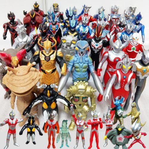 ウルトラマン・怪獣まとめ売り50体　ソフビ　フィギュア　ミニサイズ　スタンプ