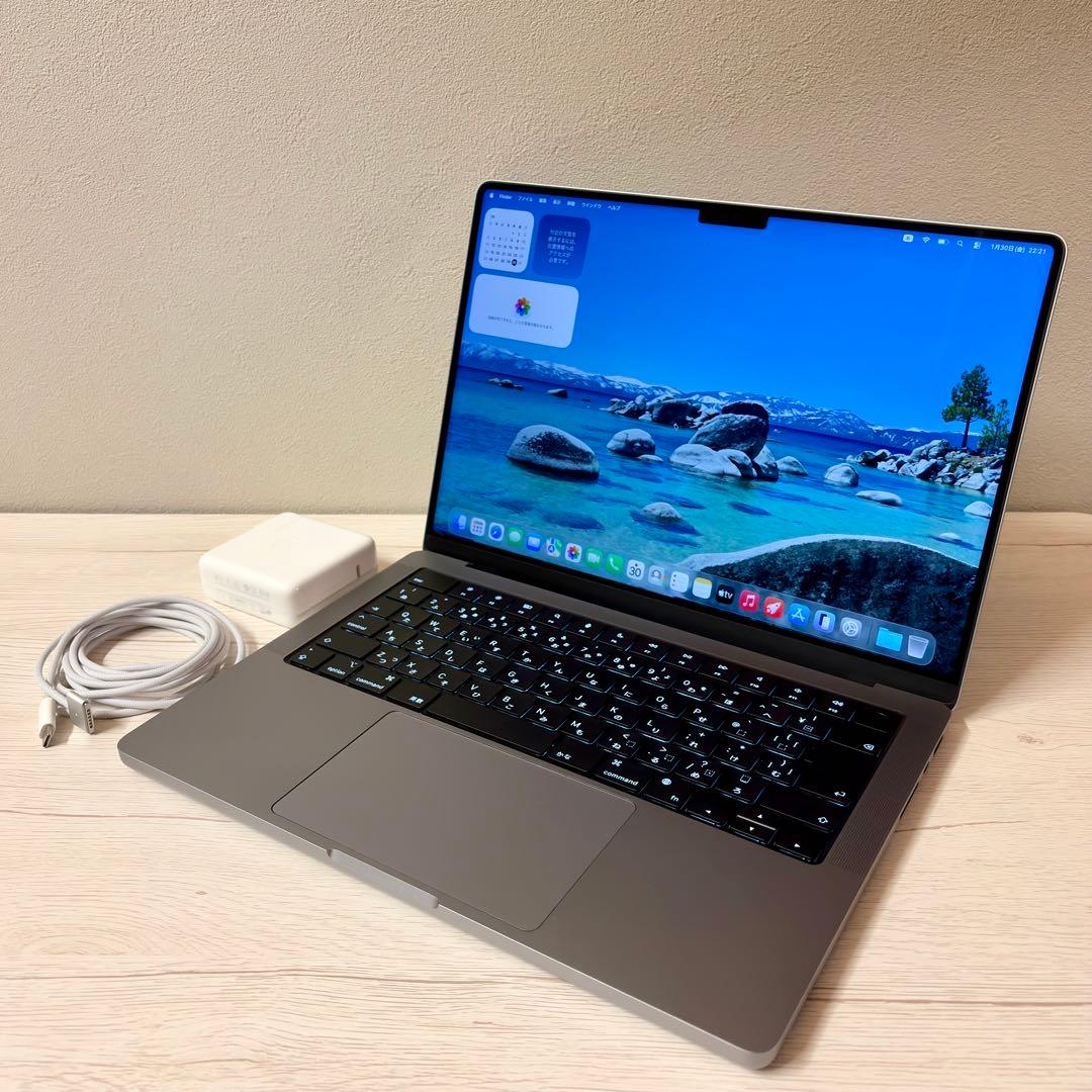【超美品】MacBook Pro (M1, 14インチ) 1TB 32BG