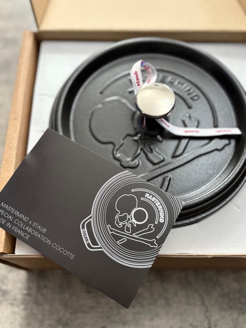 新品未使用　MASTERMIND × STAUB ストウブ マスターマインド