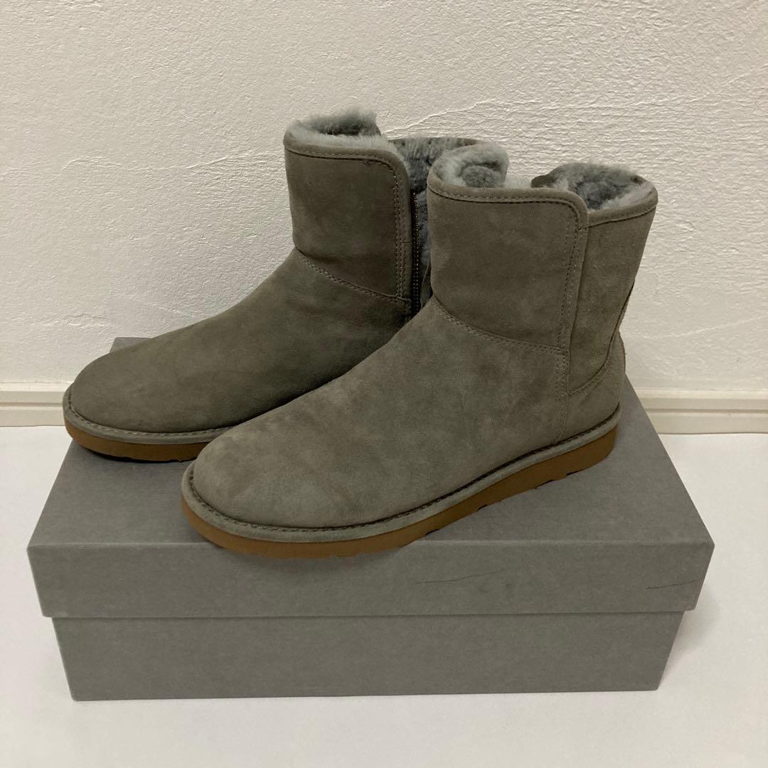 UGG アグー グレー ムートンブーツ 24センチ 未使用品 美品　冬靴