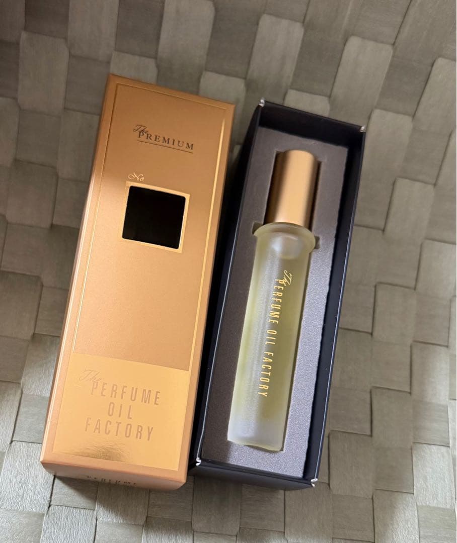 The PERFUME OIL FACTORY 【PREMIUM 02】