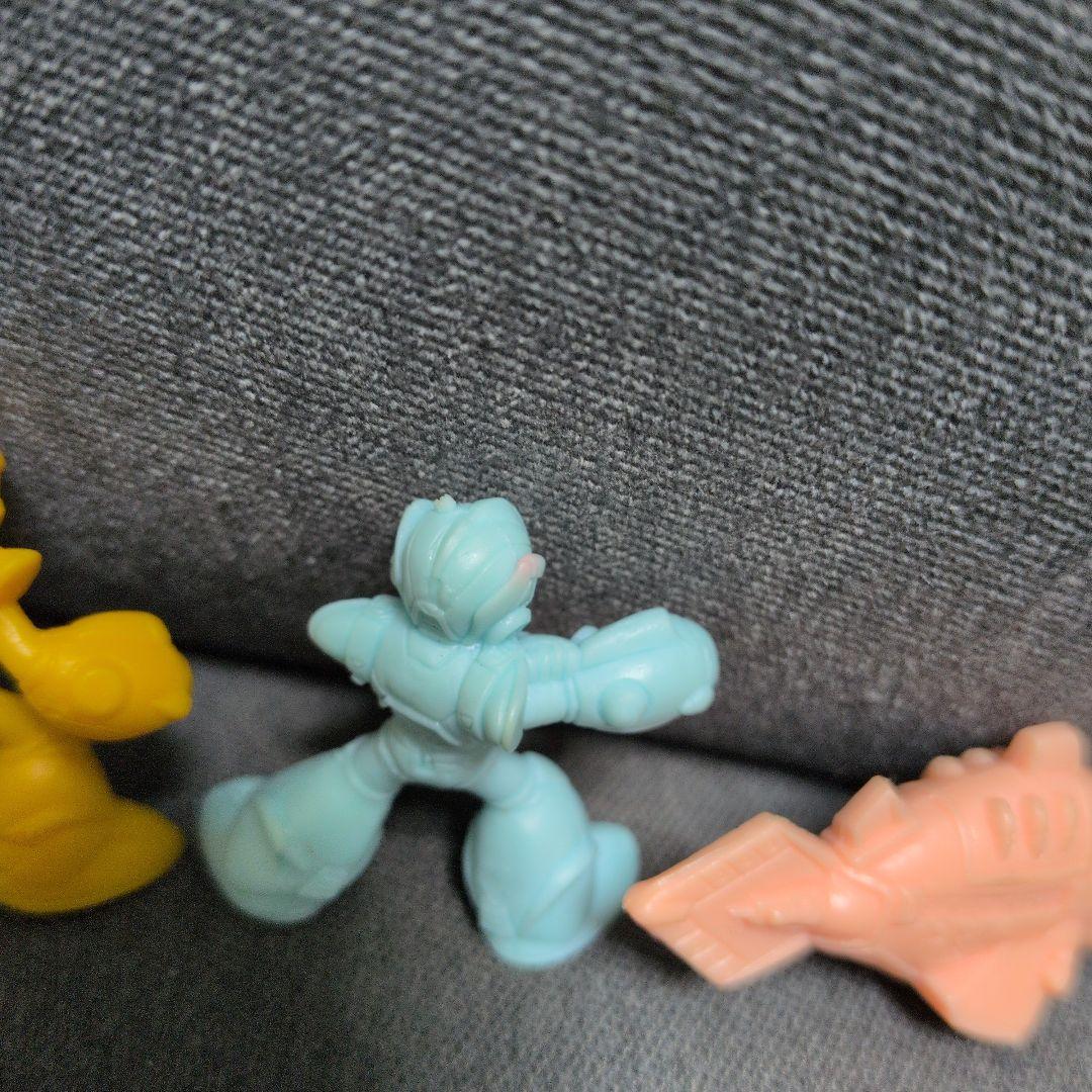 ロックマンセレクト～ロックマンX2～ ゴム人形 消しゴム フィギュア