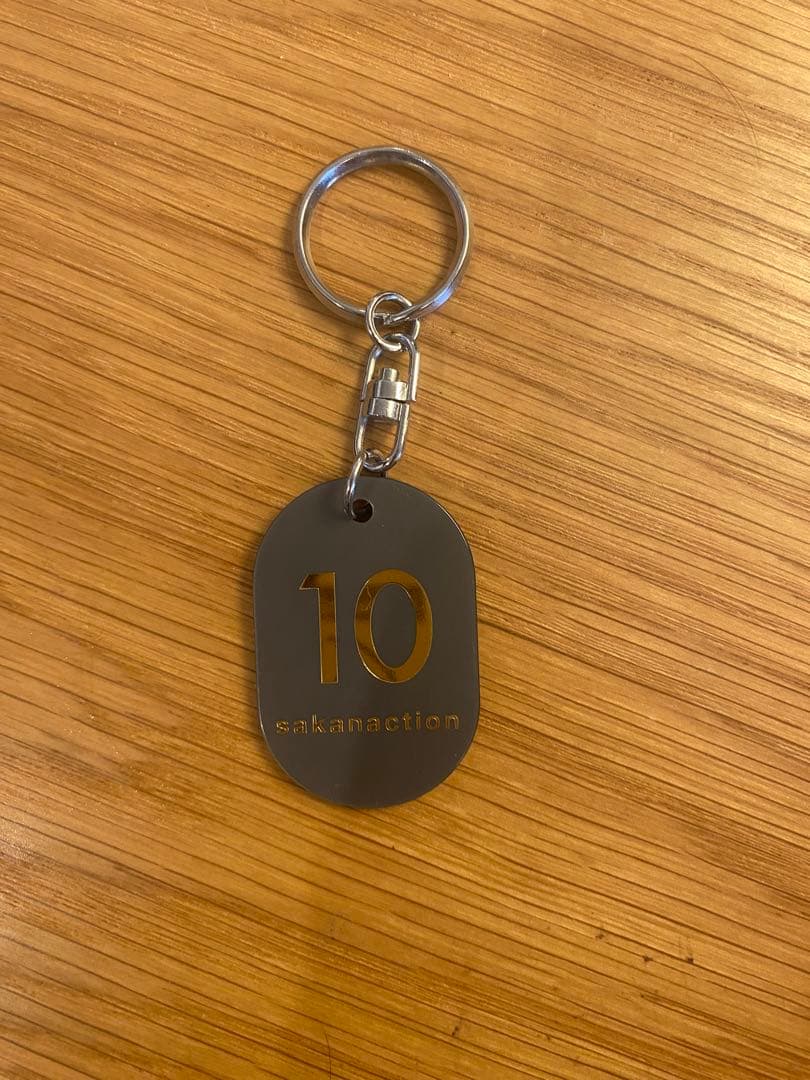 サカナクション oval keyholder シークレット 10 キーホルダー - メルカリ