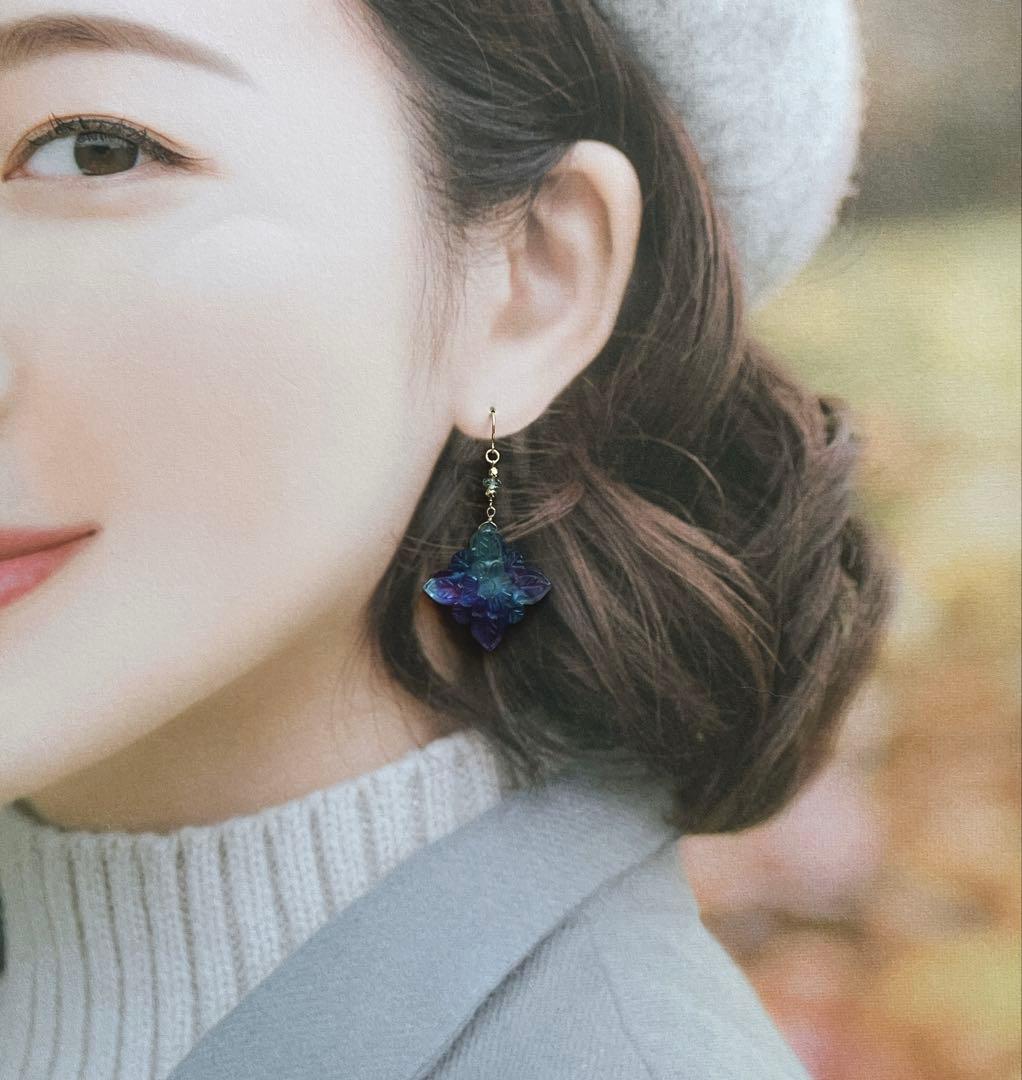 一点物✧バイカラーフローライト/MOP ダブレットストーンピアス✧14kgf